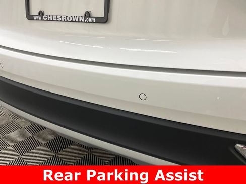 Used 2021 Buick Envision Essence w/ Technology Package I FWD image 14