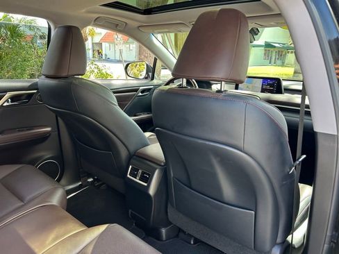 Used 2019 Lexus RX 350L FWD image 39