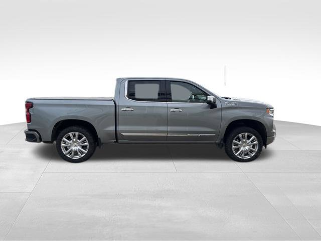 Certified 2025 Chevrolet Silverado 1500 High Country w/ High Country Premium Package AWD/4WD image 8