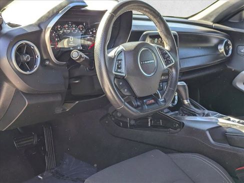 Used 2018 Chevrolet Camaro SS image 10