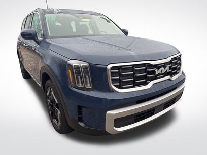 Certified 2025 Kia Telluride S