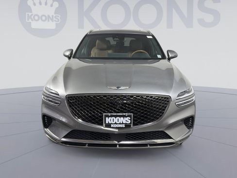 Used 2022 Genesis GV70 2.5T w/ Advanced Package image 11