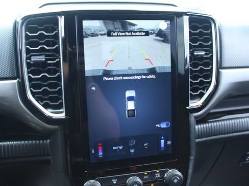 Used 2024 Ford Ranger XLT w/ Trailer Tow Package RWD image 26