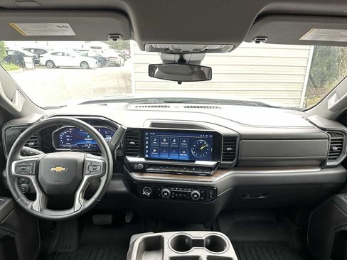 Certified 2024 Chevrolet Silverado 1500 LT AWD/4WD image 14
