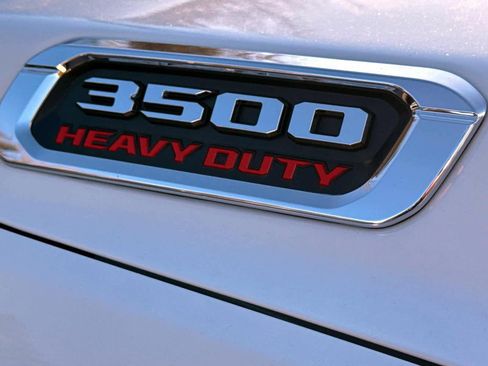 Used 2022 RAM 3500 Tradesman w/ Snow Chief Group image 7