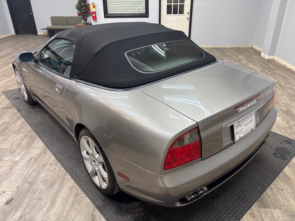 Used 2004 Maserati Spyder Cambiocorsa RWD image 17