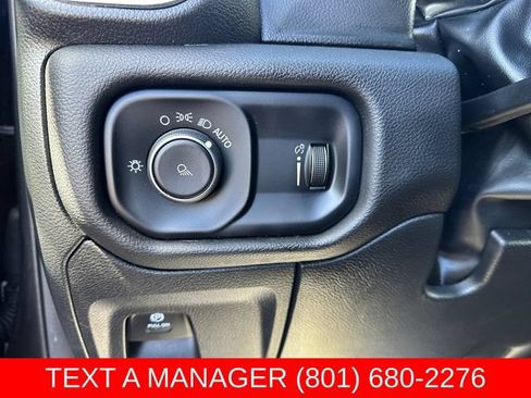 Used 2024 RAM 1500 Laramie AWD/4WD image 26