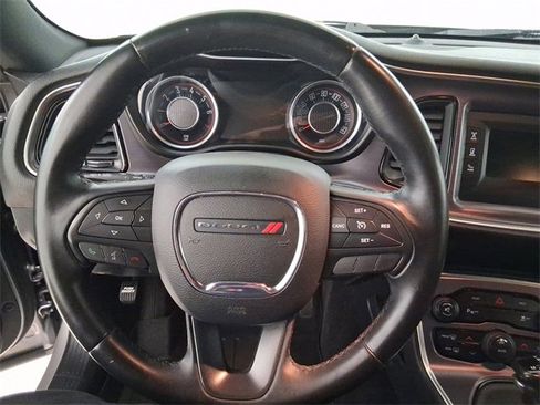 Used 2016 Dodge Challenger SXT w/ Driver Convenience Group image 22