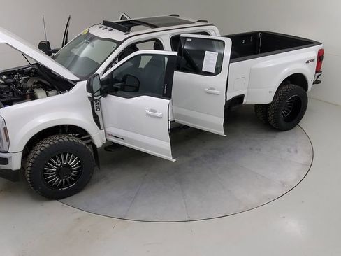 Used 2026 Ford F450 Lariat w/ Lariat Premium Package image 57