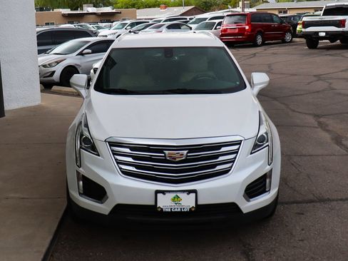 Used 2017 Cadillac XT5 FWD image 15