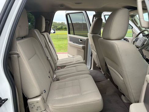 Used 2013 Ford Expedition EL XLT RWD image 21