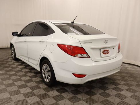 Used 2015 Hyundai Accent GLS FWD image 3