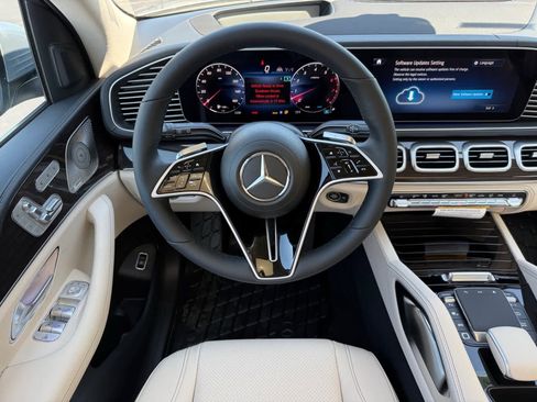 New 2026 Mercedes-Benz GLE 450 4MATIC image 14