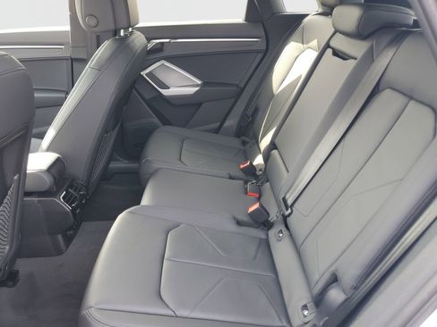 New 2025 Audi Q3 2.0T Premium image 15