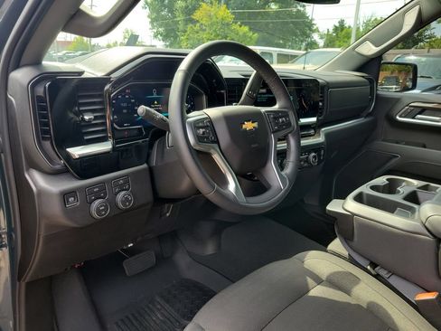 Used 2026 Chevrolet Silverado 1500 LT AWD/4WD image 21