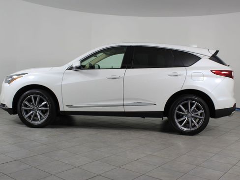 Used 2023 Acura RDX FWD w/ Technology Package image 2