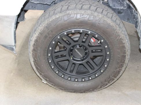 Used 2019 RAM 1500 Big Horn AWD/4WD image 34