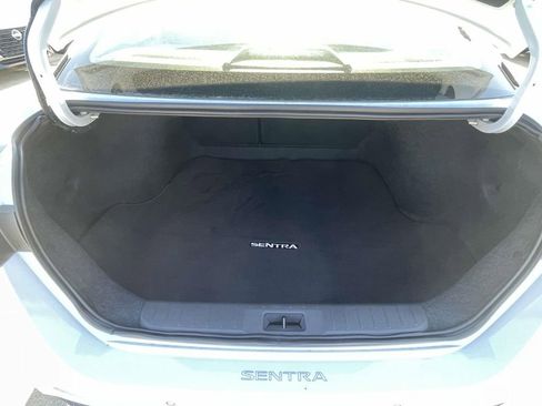 New 2025 Nissan Sentra SV image 10