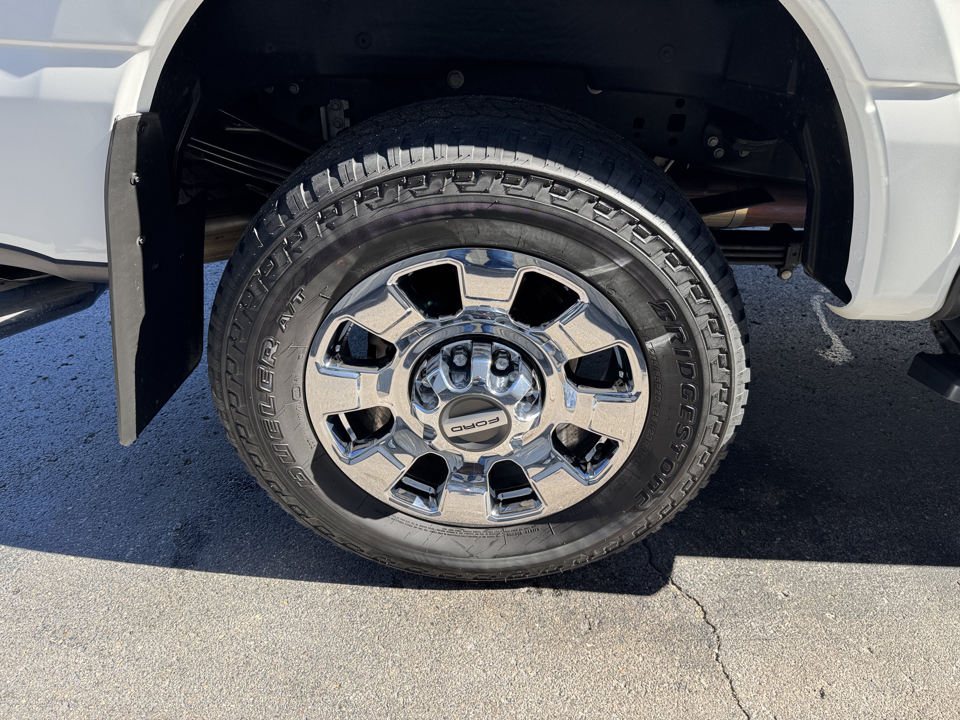 Used 2024 Ford F350 Lariat w/ Lariat Ultimate Package AWD/4WD image 47