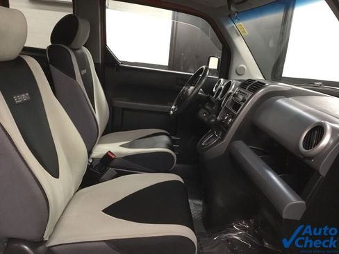 Used 2005 Honda Element LX image 31