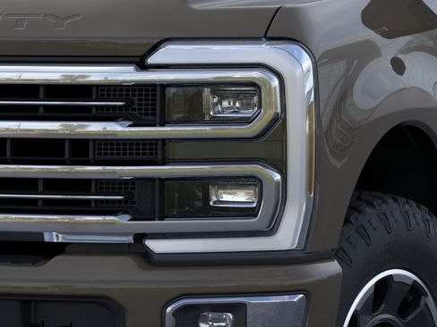 New 2026 Ford F250 Platinum w/ Platinum Plus Package AWD/4WD image 18
