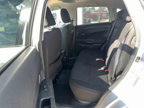 Used 2011 Mitsubishi Outlander Sport SE AWD/4WD image 17