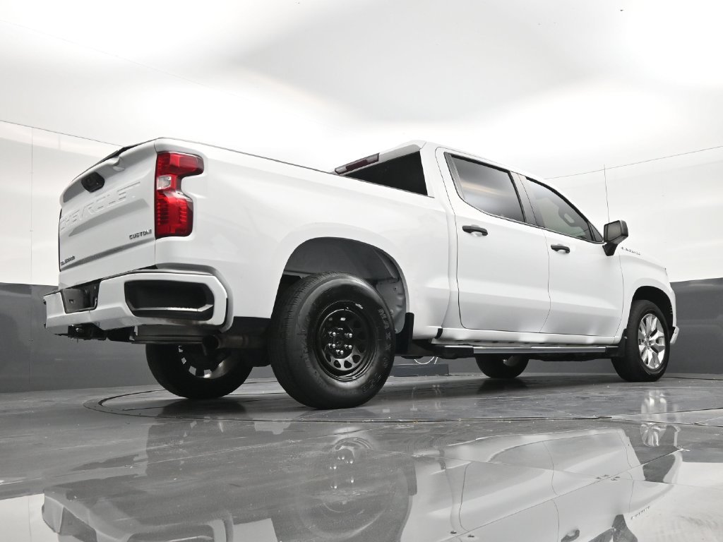 Used 2024 Chevrolet Silverado 1500 Custom RWD image 23