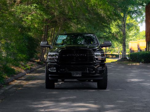 Used 2022 RAM 2500 Laramie AWD/4WD image 35