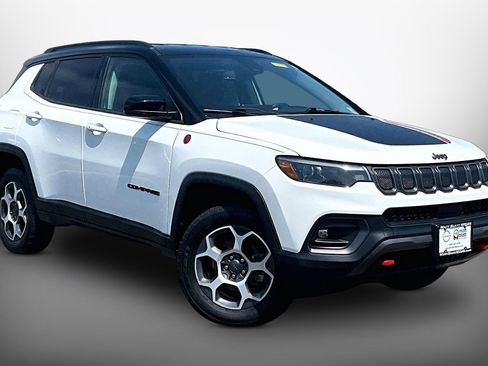 Used 2022 Jeep Compass Trailhawk w/ Trailhawk Elite Group AWD/4WD image 10