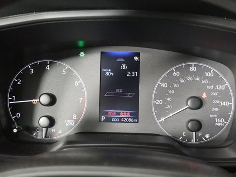 Used 2024 Toyota Corolla LE FWD image 11
