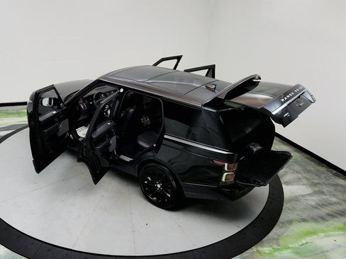 Used 2020 Land Rover Range Rover HSE image 41