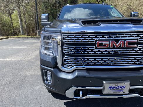 Used 2022 GMC Sierra 2500 Denali w/ Denali Ultimate Package image 15