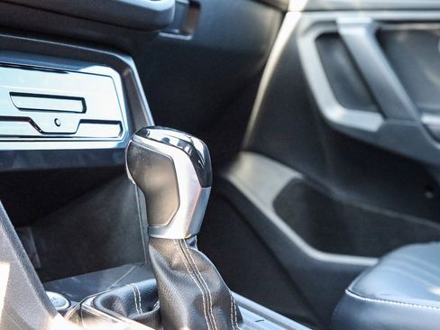 Certified 2022 Volkswagen Tiguan SE image 24