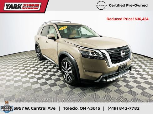 Certified 2024 Nissan Pathfinder Platinum w/ Cargo Package image 1