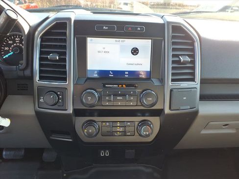 Used 2020 Ford F150 XLT image 11