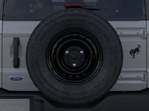 New 2026 Ford Bronco Outer Banks w/ Black Appearance Package image 30