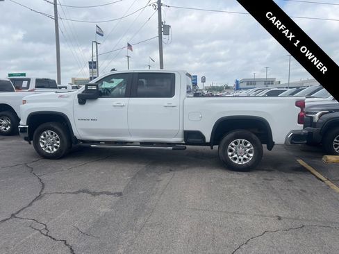 Used 2025 Chevrolet Silverado 2500 LT AWD/4WD image 7