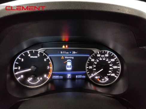 Used 2025 Nissan Altima 2.5 SV image 17