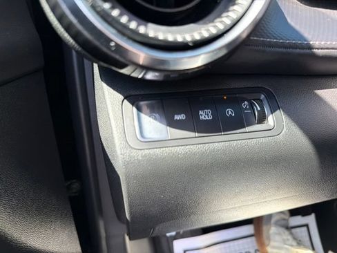 Used 2025 Chevrolet Equinox LT AWD/4WD image 26