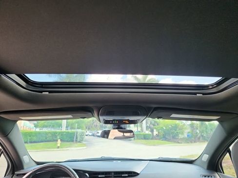 Certified 2021 Cadillac XT5 Premium Luxury FWD image 13