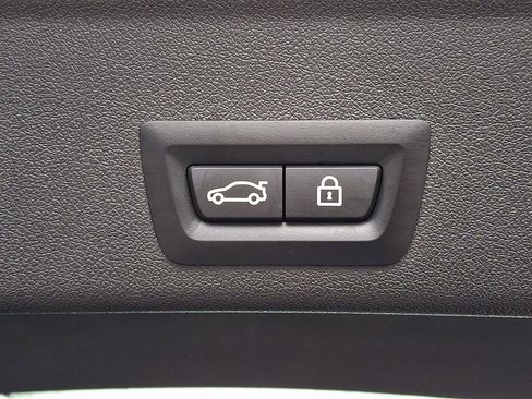 Used 2023 BMW X6 M w/ Competition Package image 30