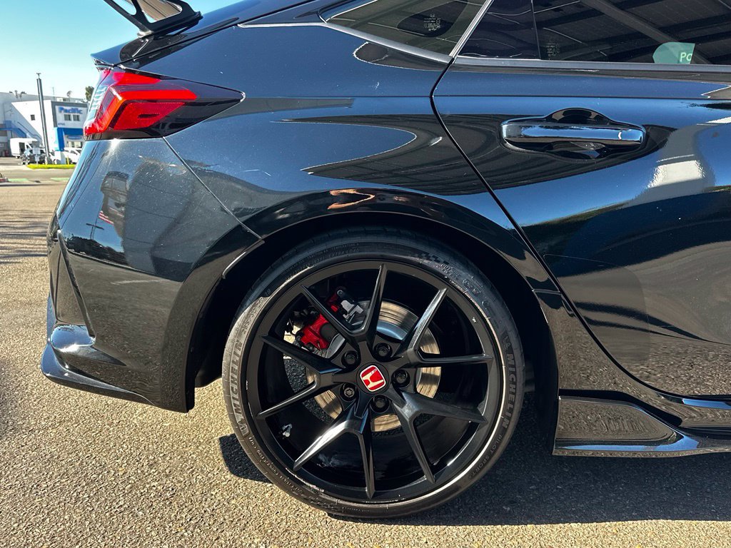 Used 2023 Honda Civic Type R image 12