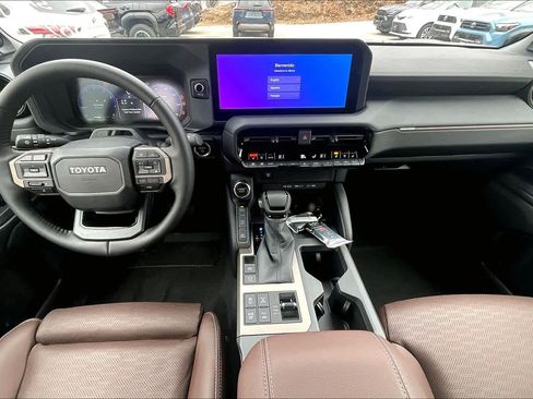 New 2026 Toyota Land Cruiser image 5