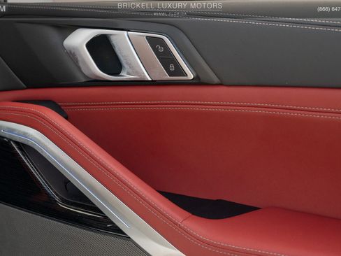 Used 2025 BMW X6 M60i w/ Climate Comfort Package image 58