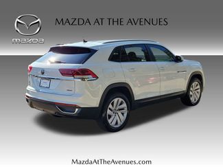 Used 2020 Volkswagen Atlas Cross Sport SE video 4