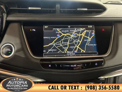 Used 2018 Cadillac XT5 Premium Luxury AWD/4WD image 34