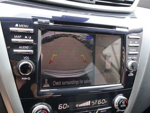 Used 2023 Nissan Murano Platinum w/ Cargo Package AWD/4WD image 27