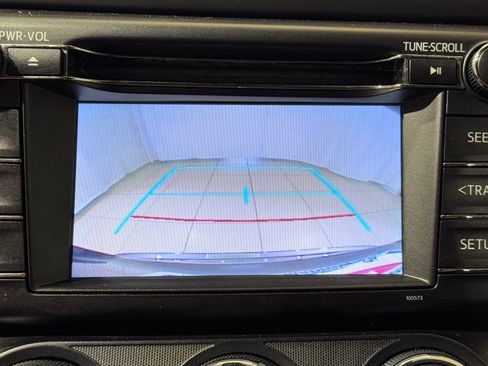 Used 2018 Toyota RAV4 LE w/ All Weather Liner Package AWD/4WD image 26