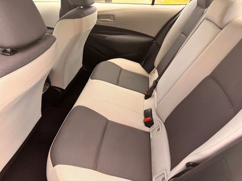 Used 2023 Toyota Corolla LE image 24