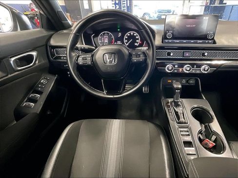 Used 2024 Honda Civic Sport image 17
